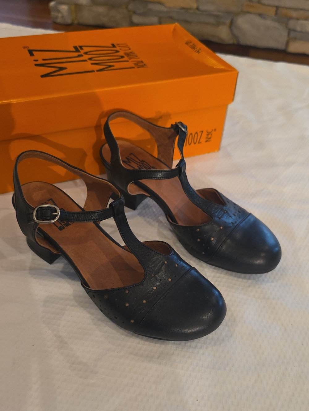 MIZ MOOZ strappy mary jane heels 6.5  37   $205